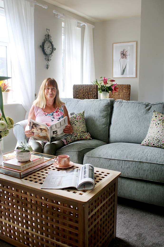 marjorie, swoonworthy's MIL in her new redecorated flat