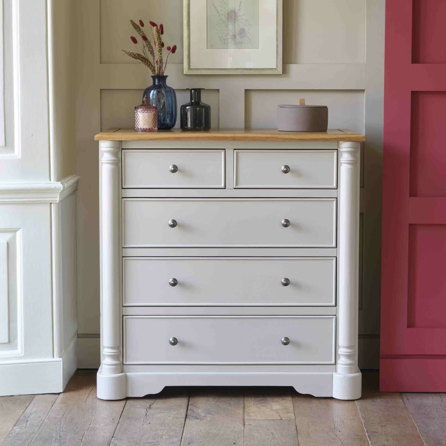 How to Style a Chest of Drawers 24 Inspiring Ideas for Your Home