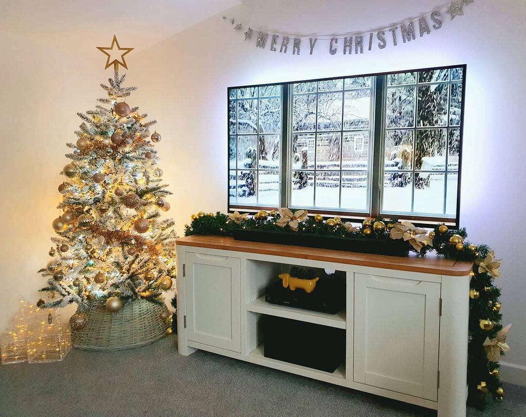 Christmas tree decorating trends The Oak Furnitureland Blog